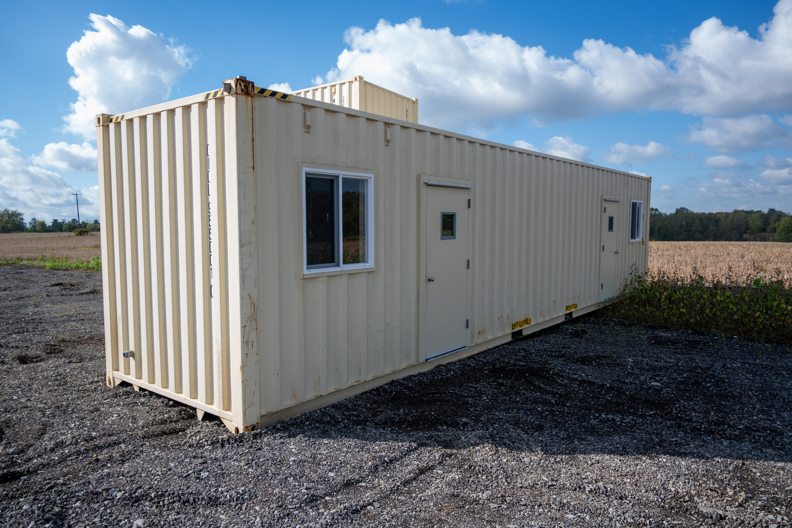 40' office (1 of 8)