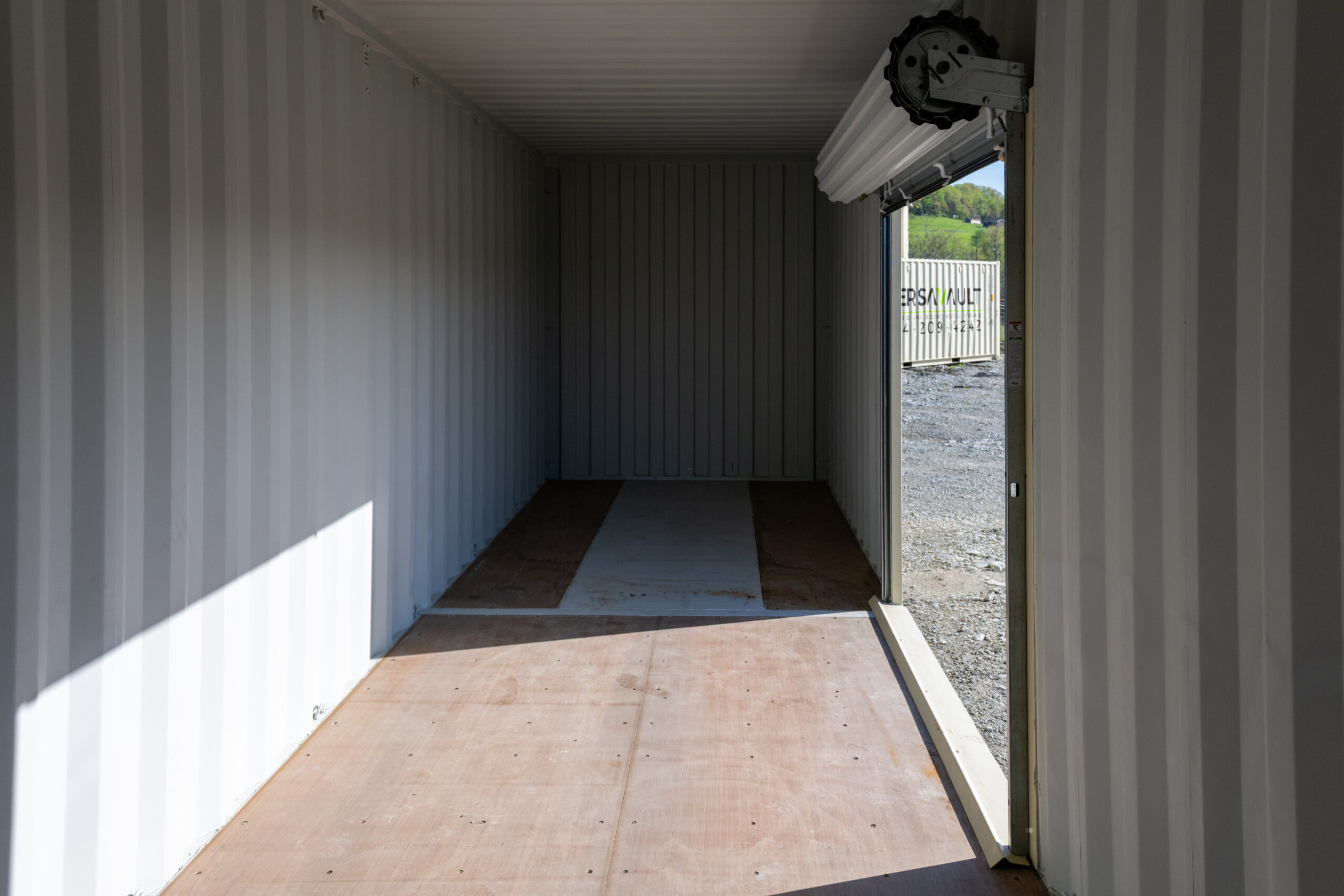 40' roll up door (5 of 8)